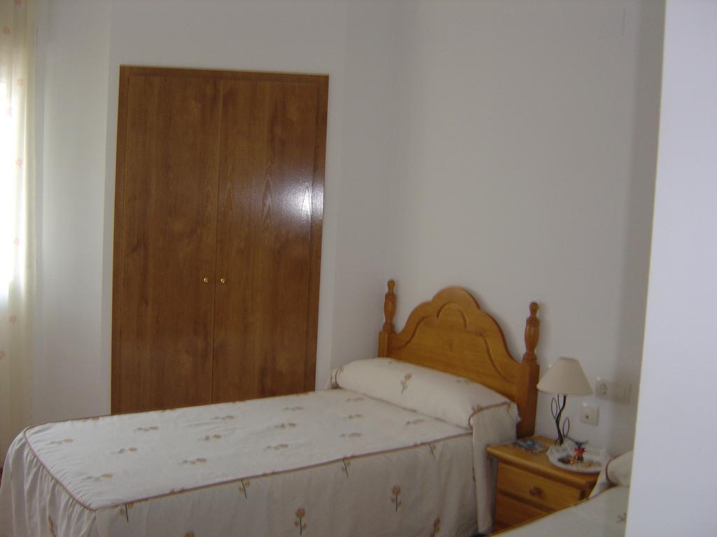 Hostal D'Ernes Alcala del Jucar Ngoại thất bức ảnh